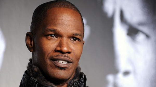 Jamie Foxx attacked, kicked out of restaurant